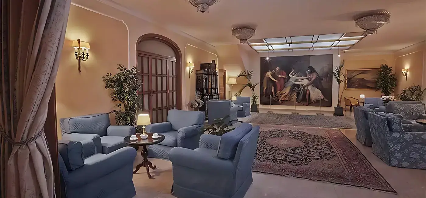 Napoleon Hotel